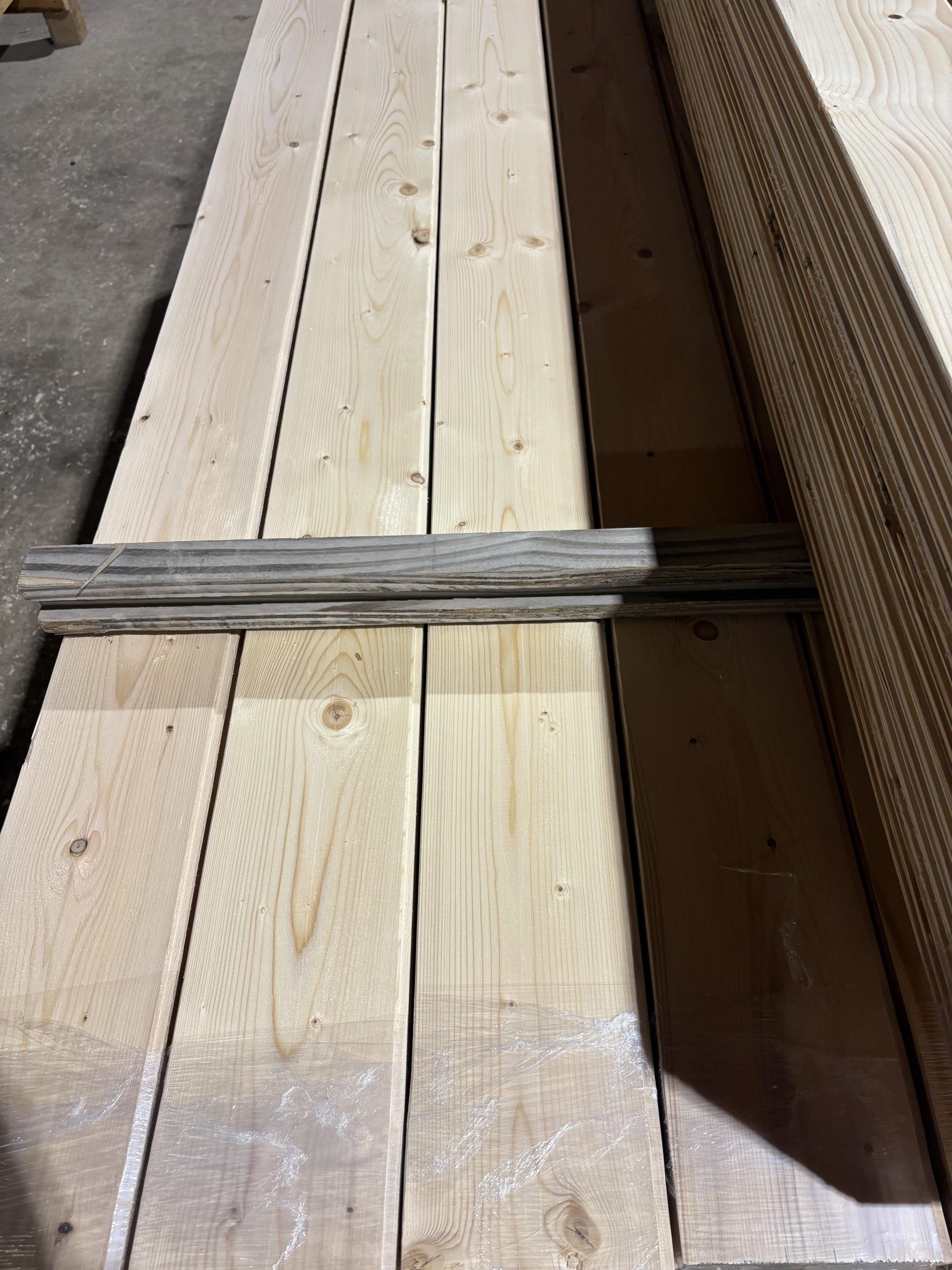 Tongue & Groove V-Groove – Knotty Pine - Image 3